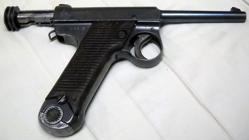 Type 14 pistol, right side, bolt open